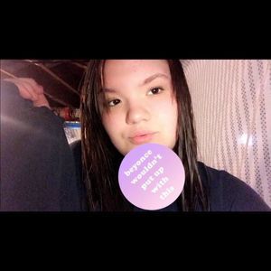 Meet your Posher, Katelynn